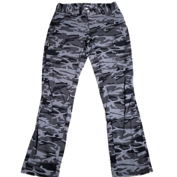 💸$13 🔥Columbia Sportswear Women's Size 8 Grey Black Camo Pants - Picture 1 of 4